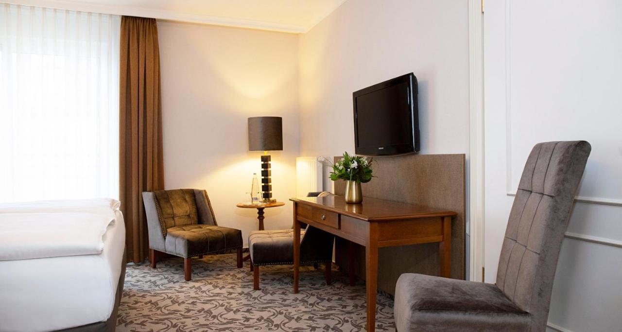 Victor'S Residenz-Hotel Leipzig Bagian luar foto