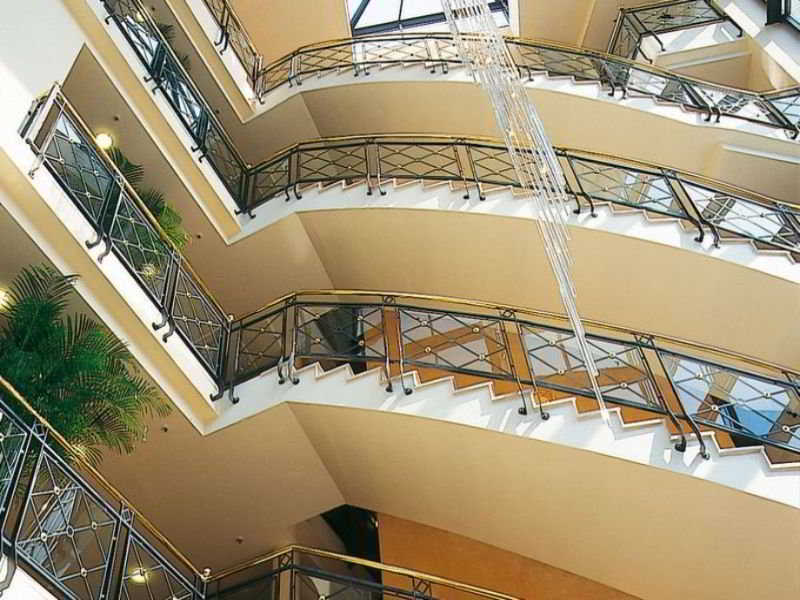 Victor'S Residenz-Hotel Leipzig Bagian luar foto