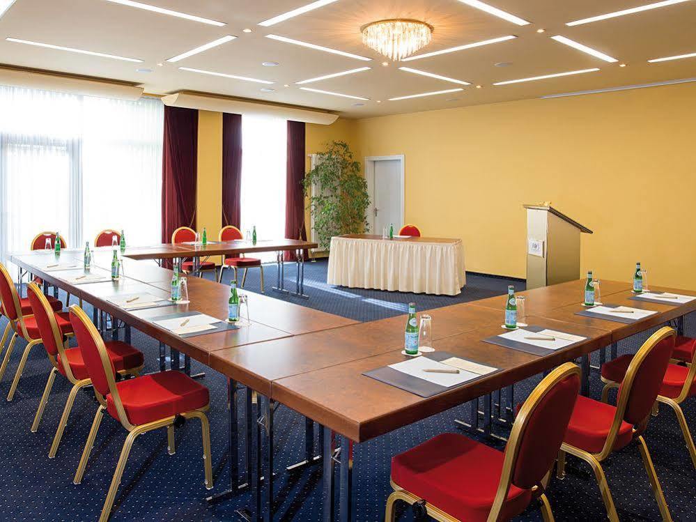 Victor'S Residenz-Hotel Leipzig Bagian luar foto