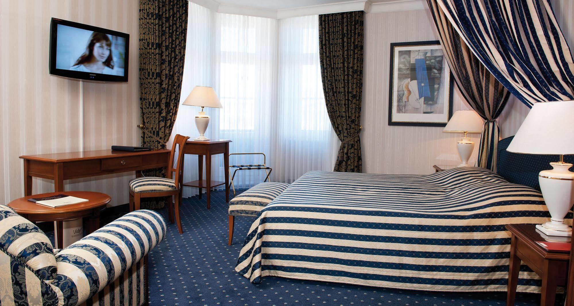 Victor'S Residenz-Hotel Leipzig Bagian luar foto